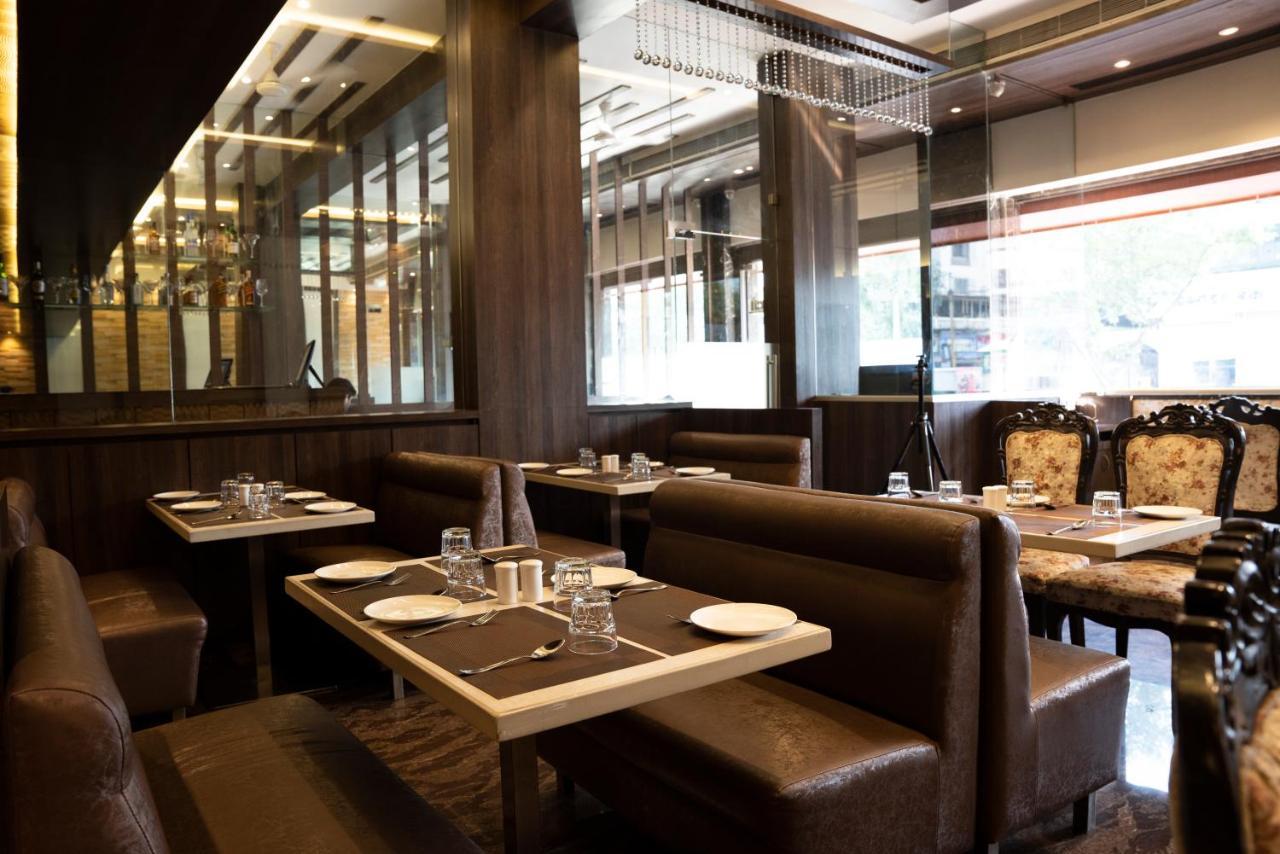 Gold Crest Business Hotel Νάβι Μουμπάι Εξωτερικό φωτογραφία