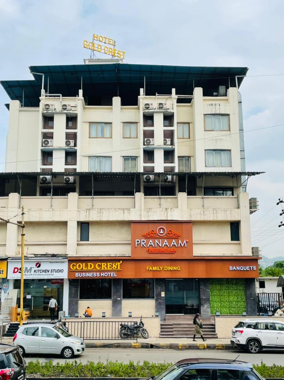 Gold Crest Business Hotel Νάβι Μουμπάι Εξωτερικό φωτογραφία